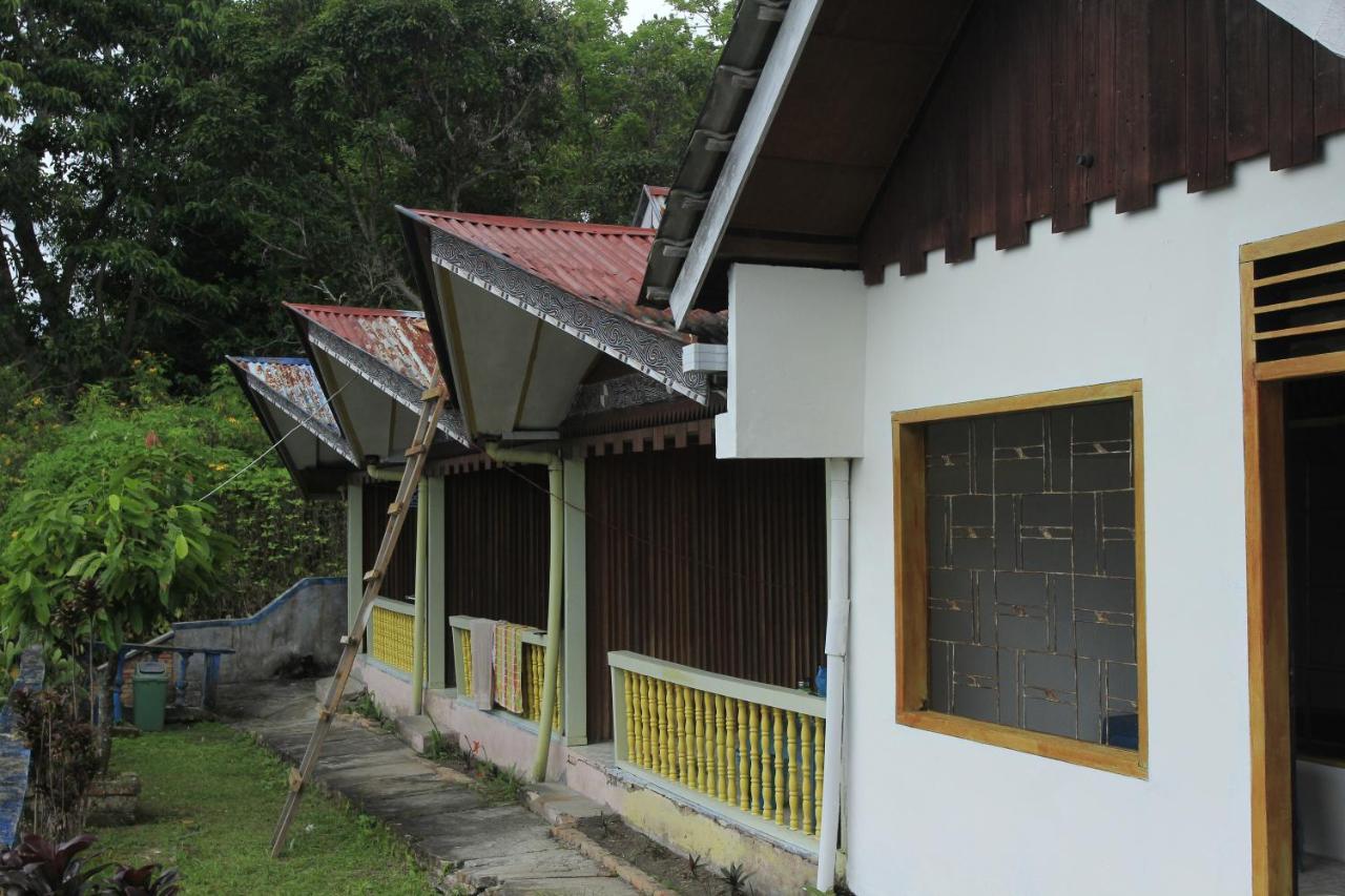 Sony Cottage Samosir Island Экстерьер фото