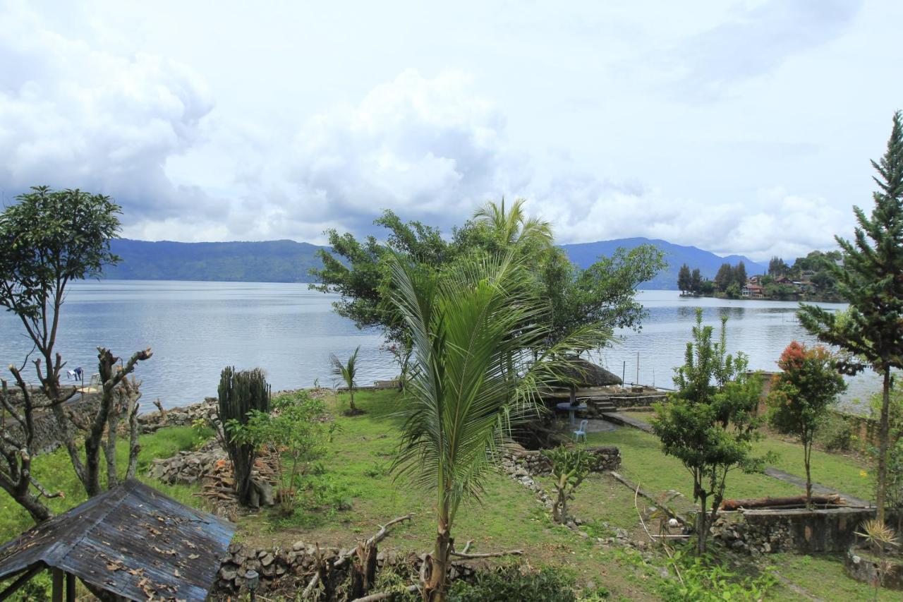 Sony Cottage Samosir Island Экстерьер фото
